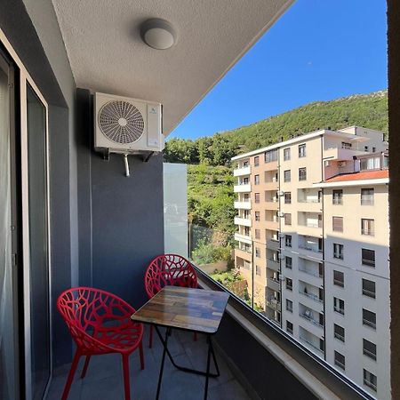 Kara Becici Lägenhet Budva Exteriör bild