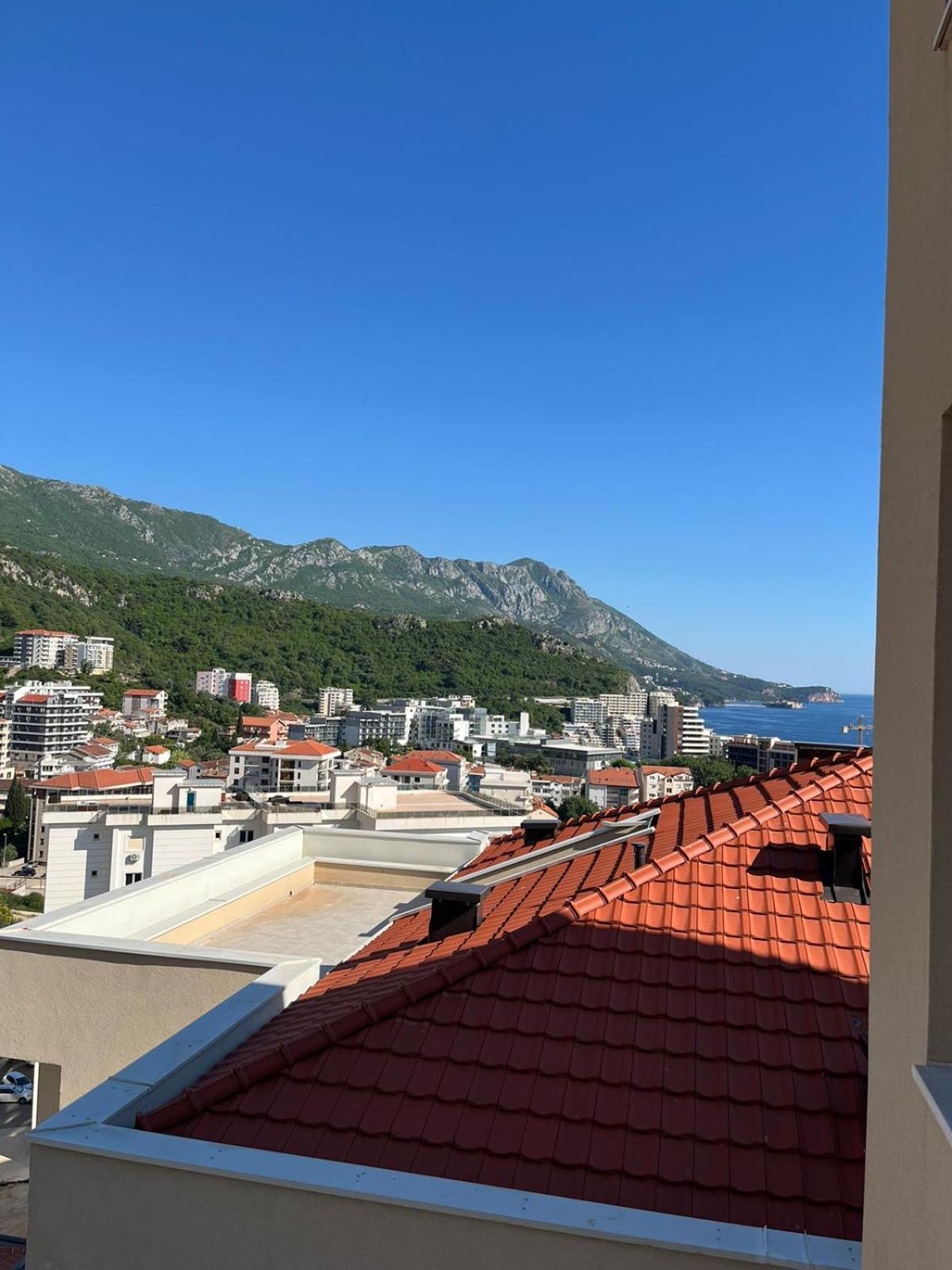 Kara Becici Lägenhet Budva Exteriör bild